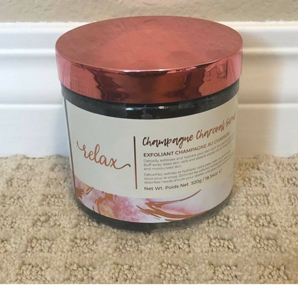 Manna Kadar Other - Manna Kadar champagne charcoal scrub